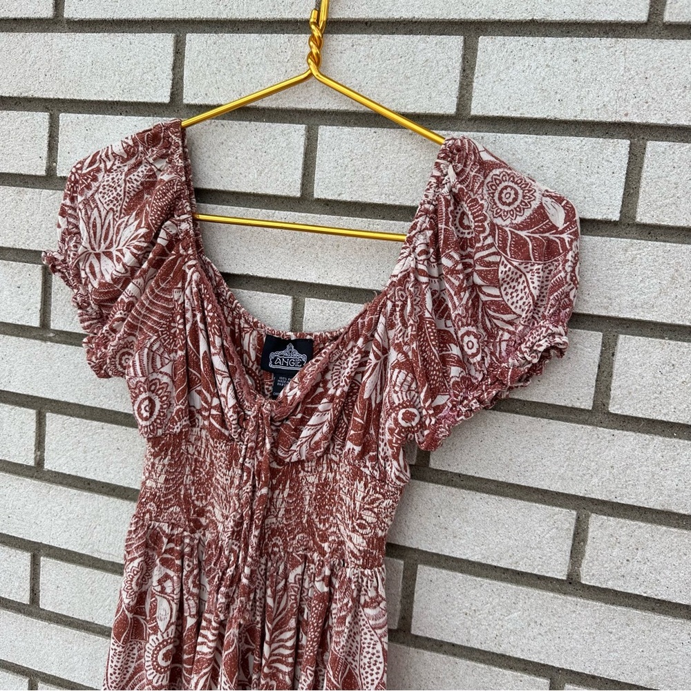 ANGIE Rust Red White Boho Floral Smocked Waist Tie Front Rayon Romper M Festival - Picture 3 of 10